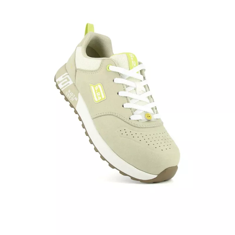 chaussures de sécurité femme certification SRC
